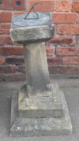 A 20thC reconstituted stone sundial