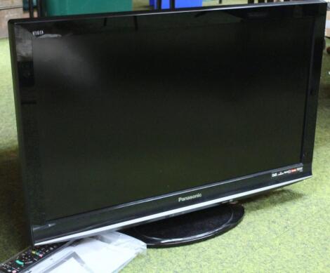 A Panasonic Viera HD 32" Dolby colour television