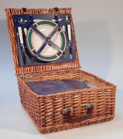 A modern picnic hamper