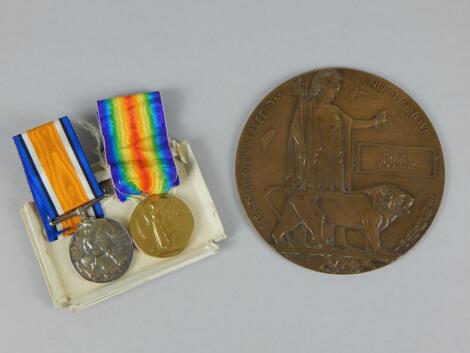 A First World War pair of medals