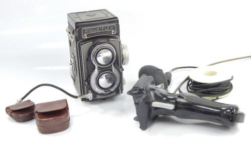 A mid 20thC Rollei Flex twin lens reflex camera