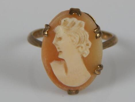 A cameo dress ring