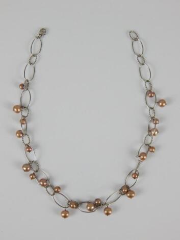 A pearl necklace