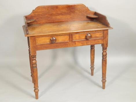 A Victorian stained pine wash stand