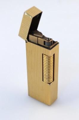 A 20thC Dunhill cigarette lighter - 2