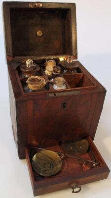 An early 19thC apothecary box