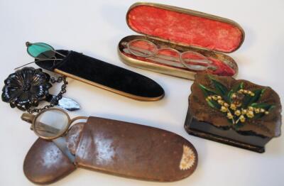 Various spectacles cases - 2