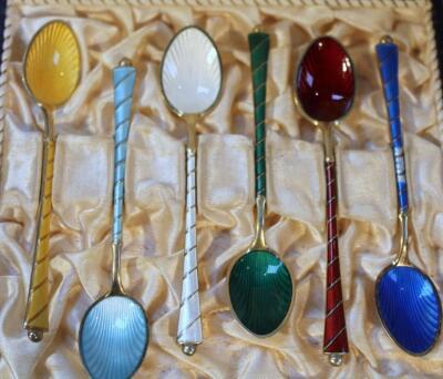 A set of six 20thC Continental polychrome enamel teaspoons - 2