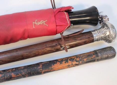 An early 20thC rosewood walking stick