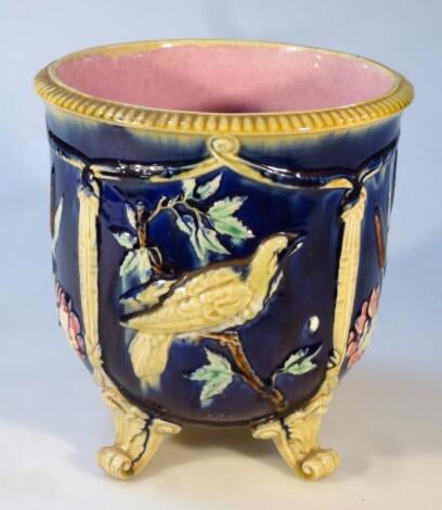 An early 20thC French majolica jardiniere