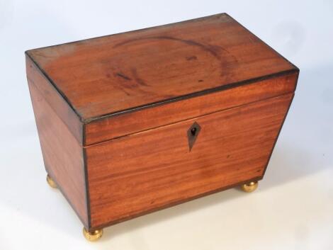 A 19thC mahogany tea caddy