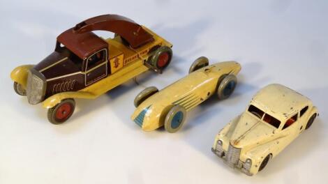 An early 20thC tinplate racing car