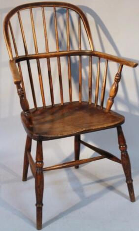 A 19thC ash and elm Windsor chair