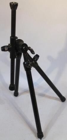 A Bembo tripod