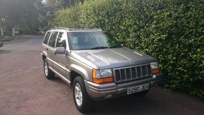 A 1998 Jeep Grand Cherokee Orvis special edition Automatic SUV