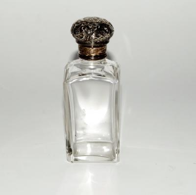 A late Victorian scent bottle