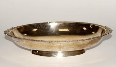 A George V silver oval dish