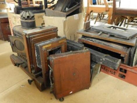 A late 19th/early 20thC Thornton Pickard mahogany and brass magic lantern