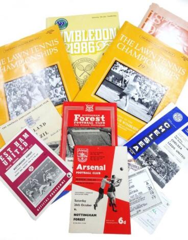 Various sporting ephemera