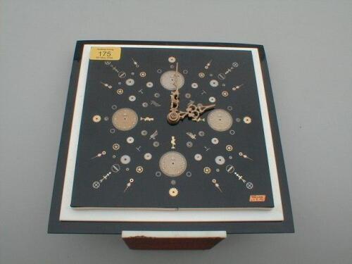 A 1970's Darner Craft table timepiece