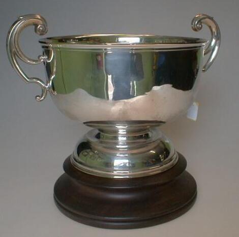 An Edward VII silver punch bowl of plain circular form