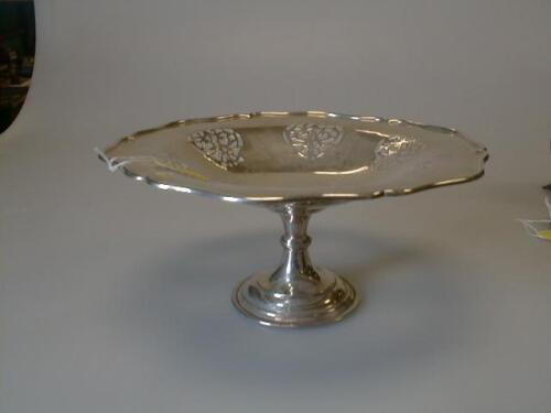 An Edward VII silver tazza