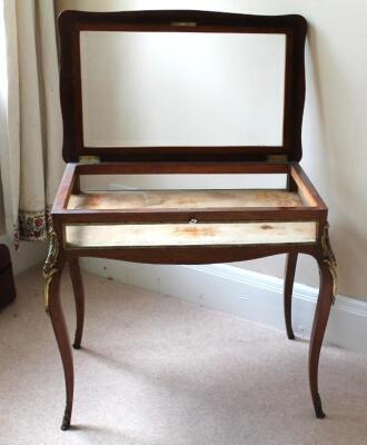 A 19thC rosewood marquetry bijouterie table - 3