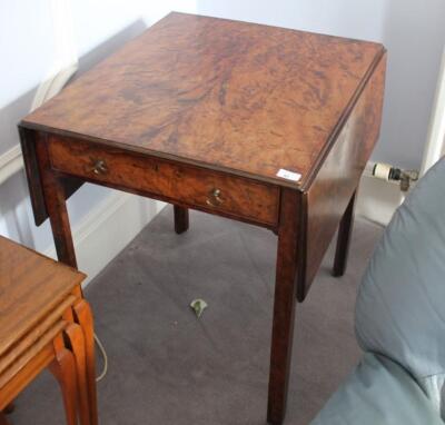 A George III yew wood Pembroke table - 2