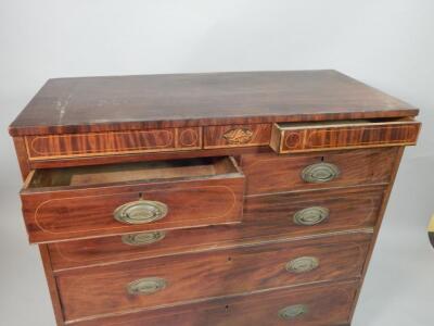 An early 19thC mahogany and boxwood strung chest of drawers - 2