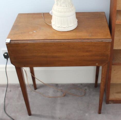 A late 19thC mahogany Pembroke table