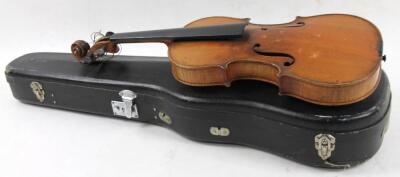An early 20thC violin - 9