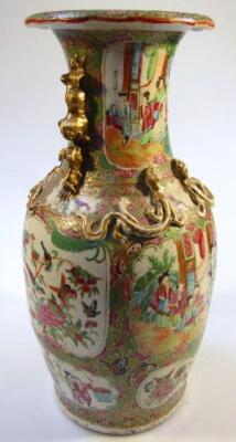 A 19thC Cantonese famille rose vase - 3