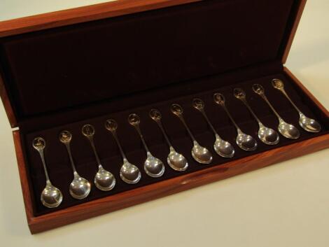 An RSPB cased silver spoon collection