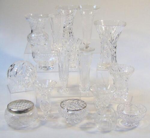 Various 20thC crystal and glassware
