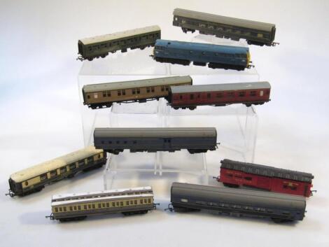 Various Tri-ang Hornby OO-gauge carriages