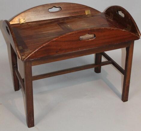 A George III style mahogany butlers tray