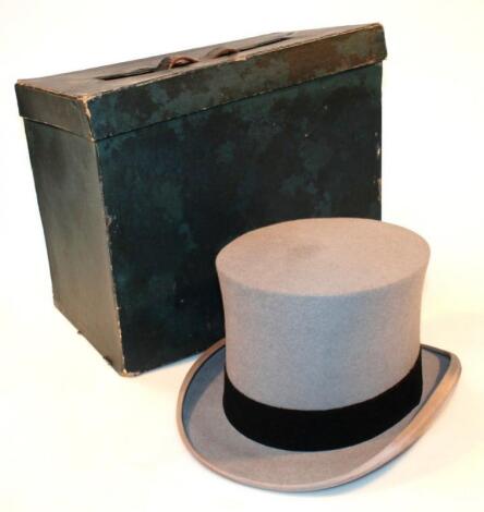 An early 20thC velvet top hat