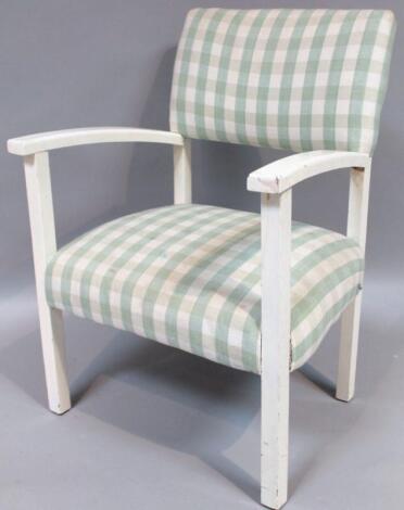 A 1930's short open chair