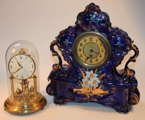 An early 20thC Continental mantel clock