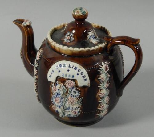 A 19thC Bargeware teapot