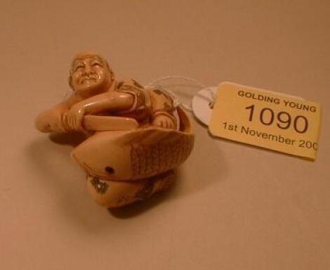 A signed Japanese ivory netsuke