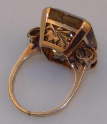 A ladies heavy claw set citrine ring - 2