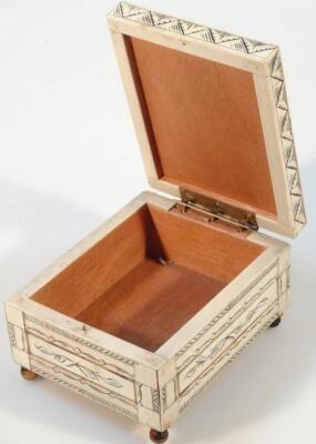 An early 20thC ivory finish jewellery casket - 2