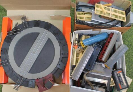 Various Hornby OO-gauge train accessories