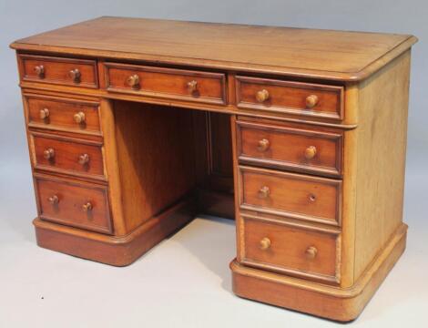 A Victorian mahogany twin pedestal desk