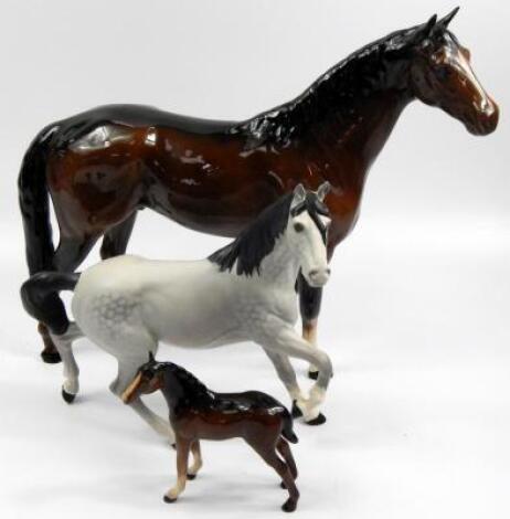 Three Beswick horses