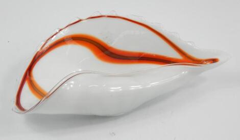 A 20thC Continental Studio glass shell shaped bowl