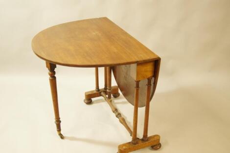 A Victorian mahogany Sutherland table