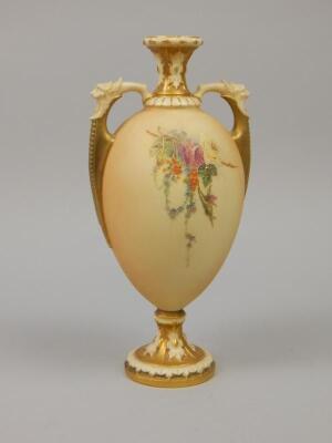 A Royal Worcester two handled blush ivory ground vase - 2