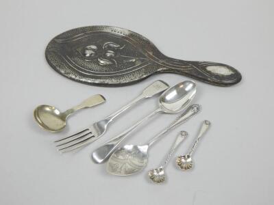 A collection of small silver etc